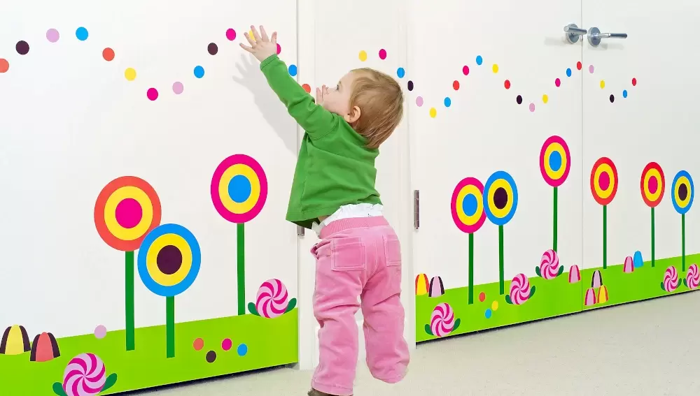 Decoración personalizada con murales para la habitación de tus hijos.