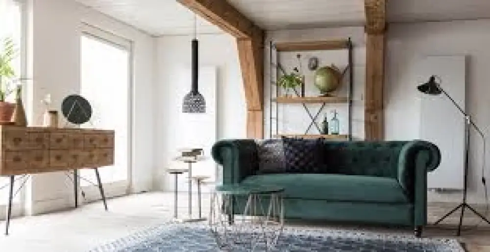 Texturas en tendencia: Terciopelo, madera natural y metales cálidos