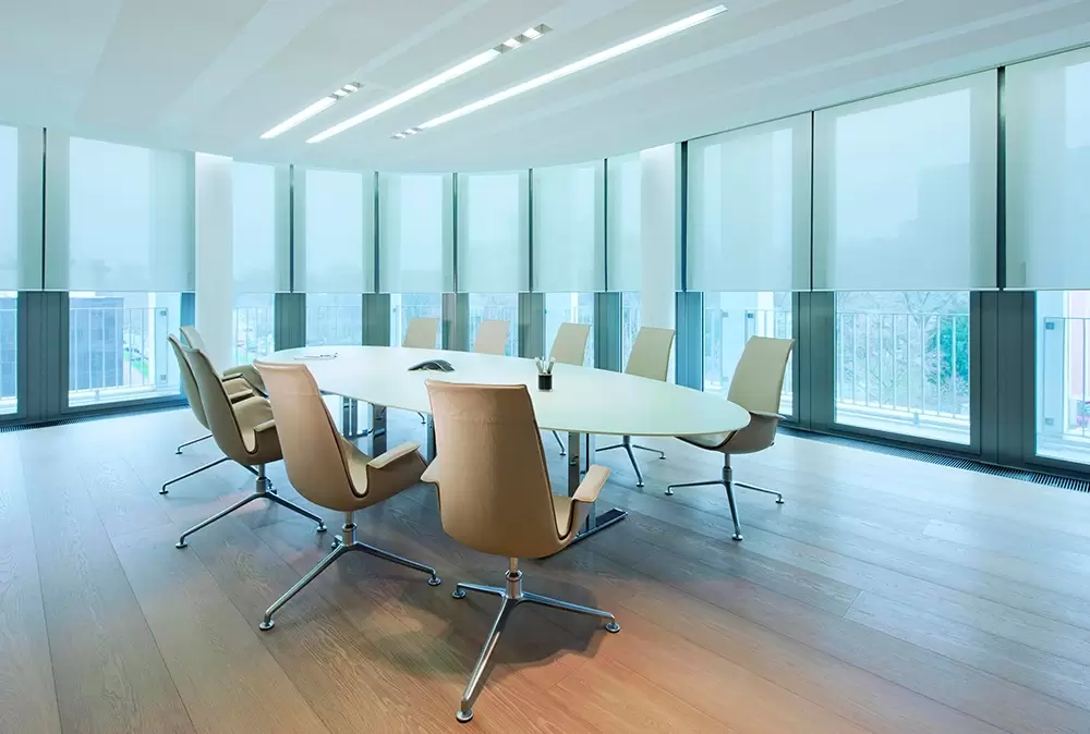 Tendencias en persianas para tu oficina