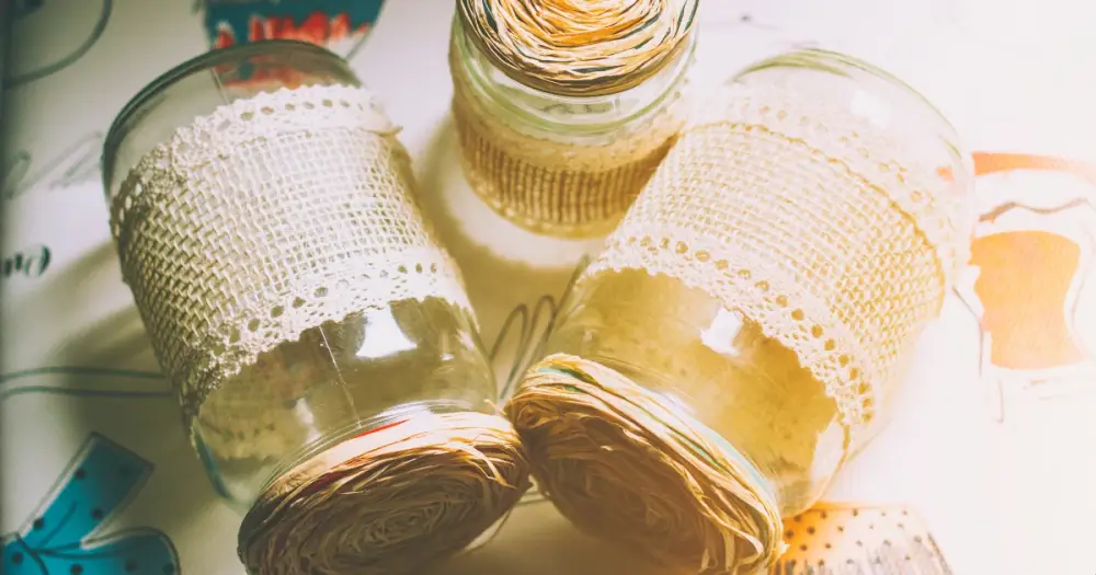 Cómo hacer tus propios centros de mesa para decorar tus espacios en casa